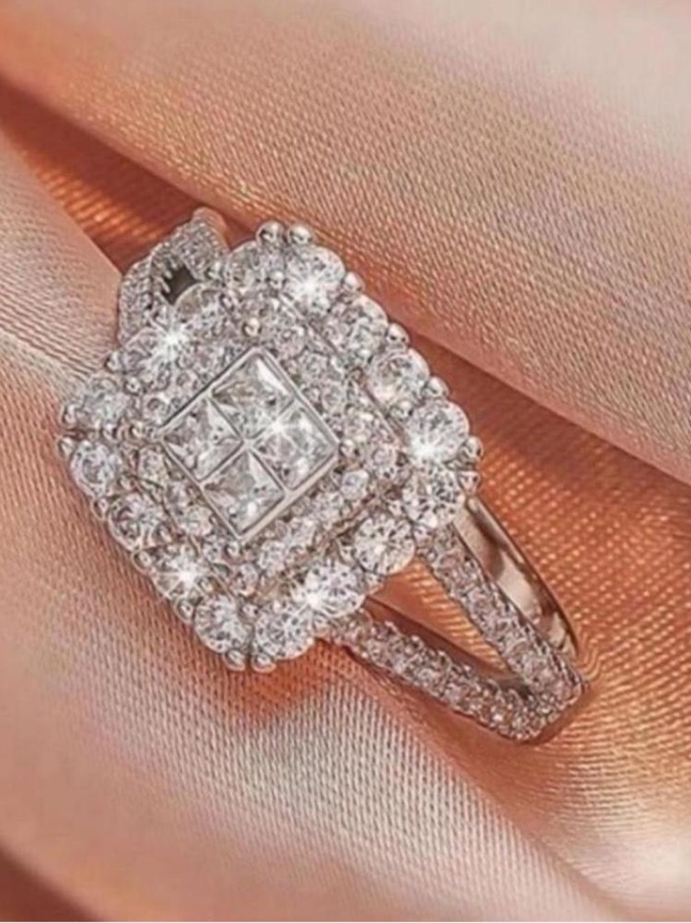 Silver ring - Picture 3 of 3